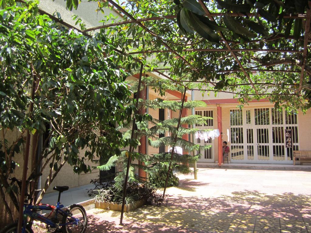 Manuhie Backpackers Lodge Bahir Dar Luaran gambar
